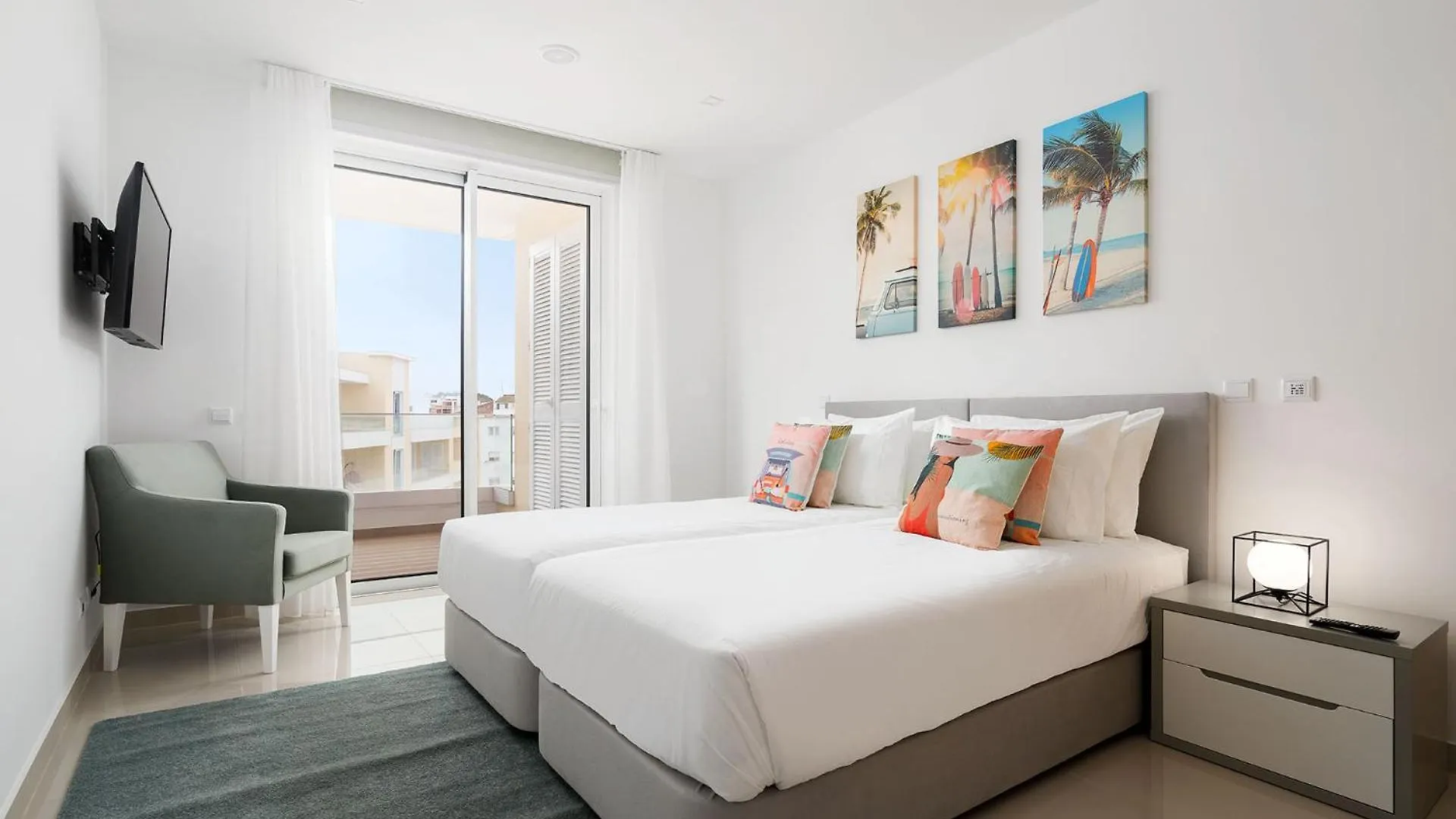Bright Modern Seaside Apartment Lagos